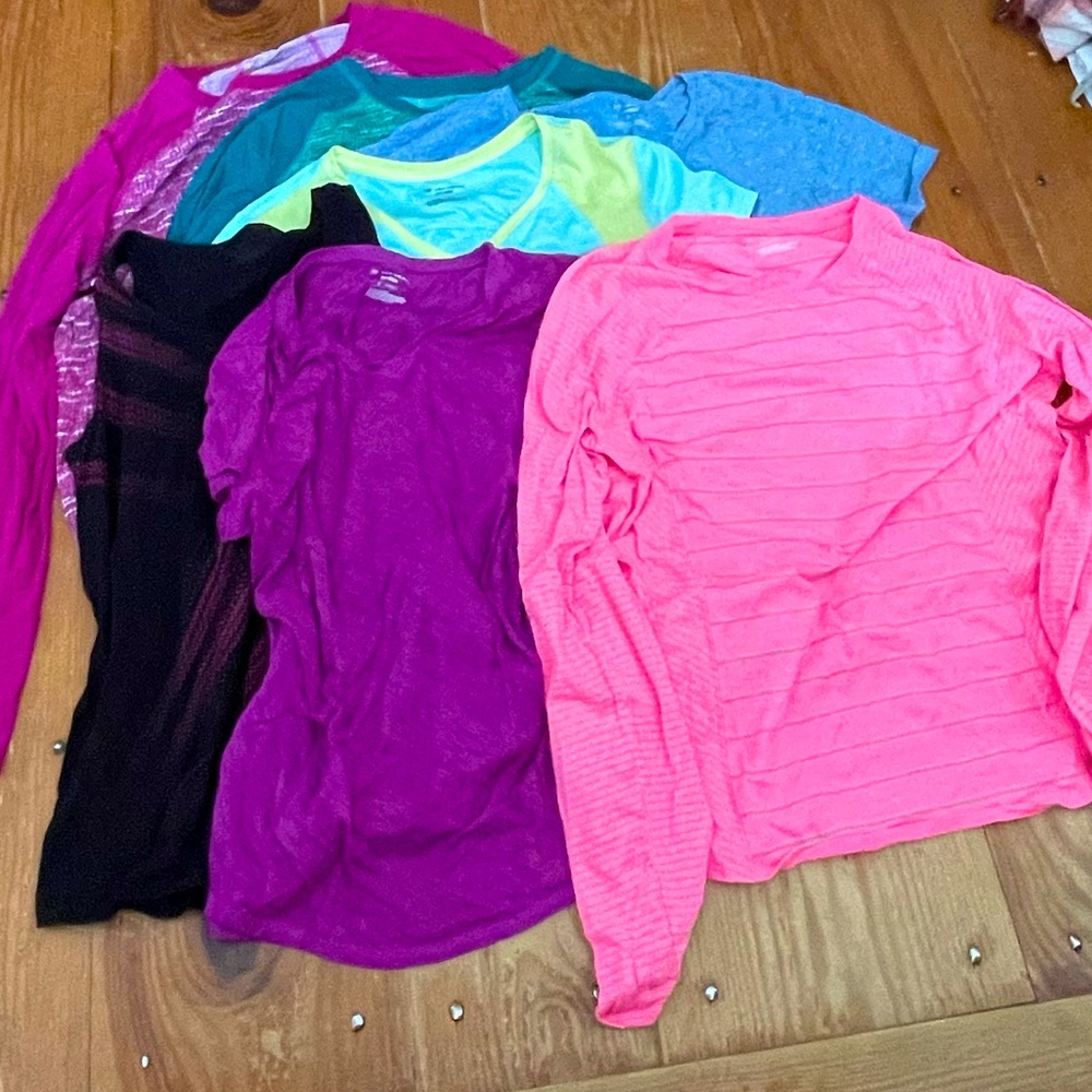 7 XL Tek Gear workout tops- used